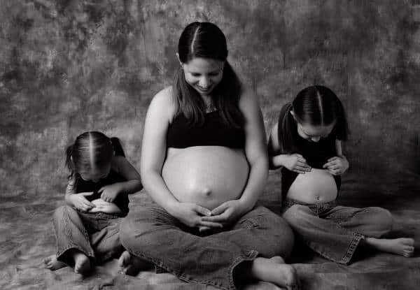 Pregnant mom and two daughters